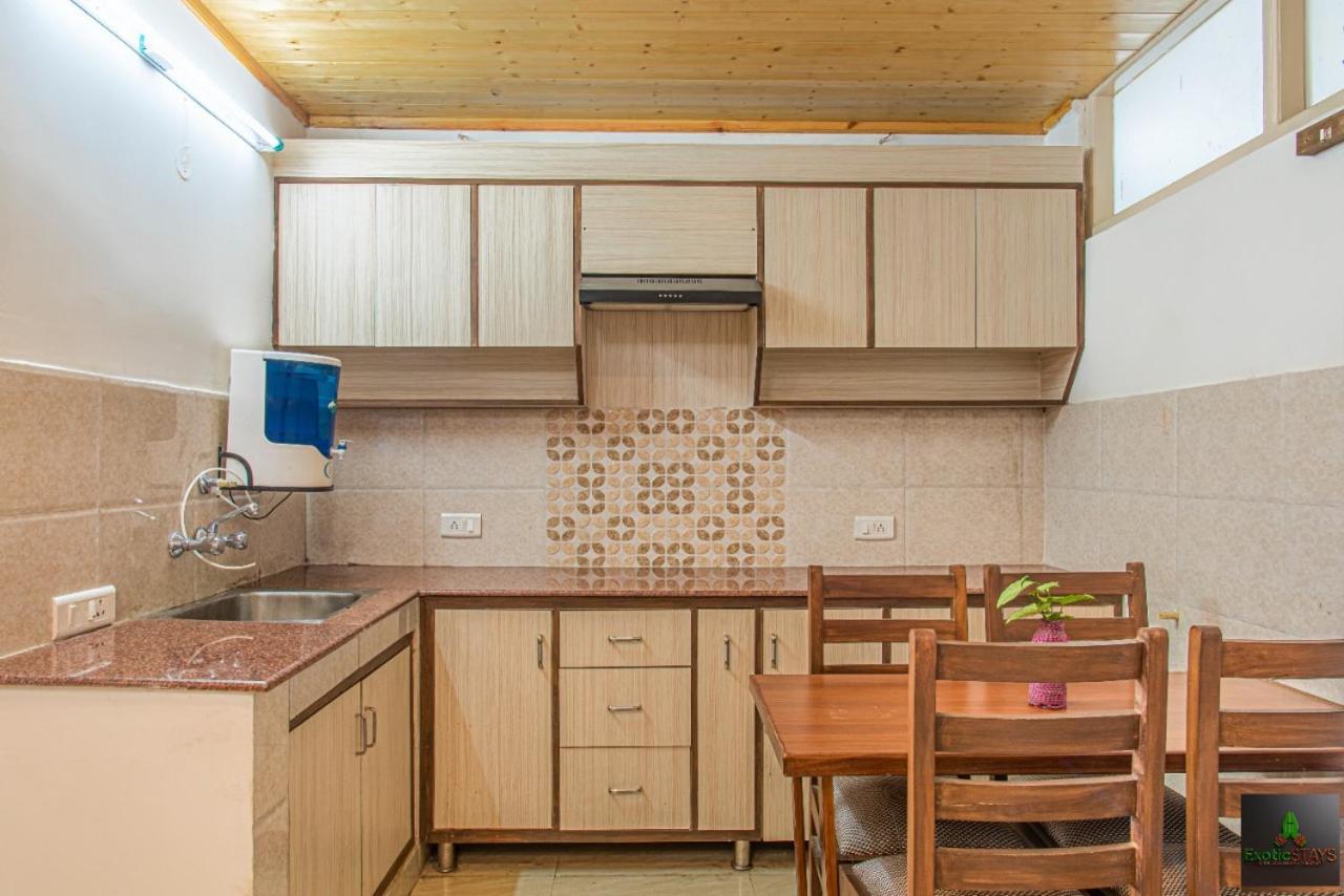 The Western Heights I Serviced Apartments I Pvt Balcony I Lift I Peacefull Area I Family Accomodation I Kasauli I By Exotic Stays Exteriér fotografie
