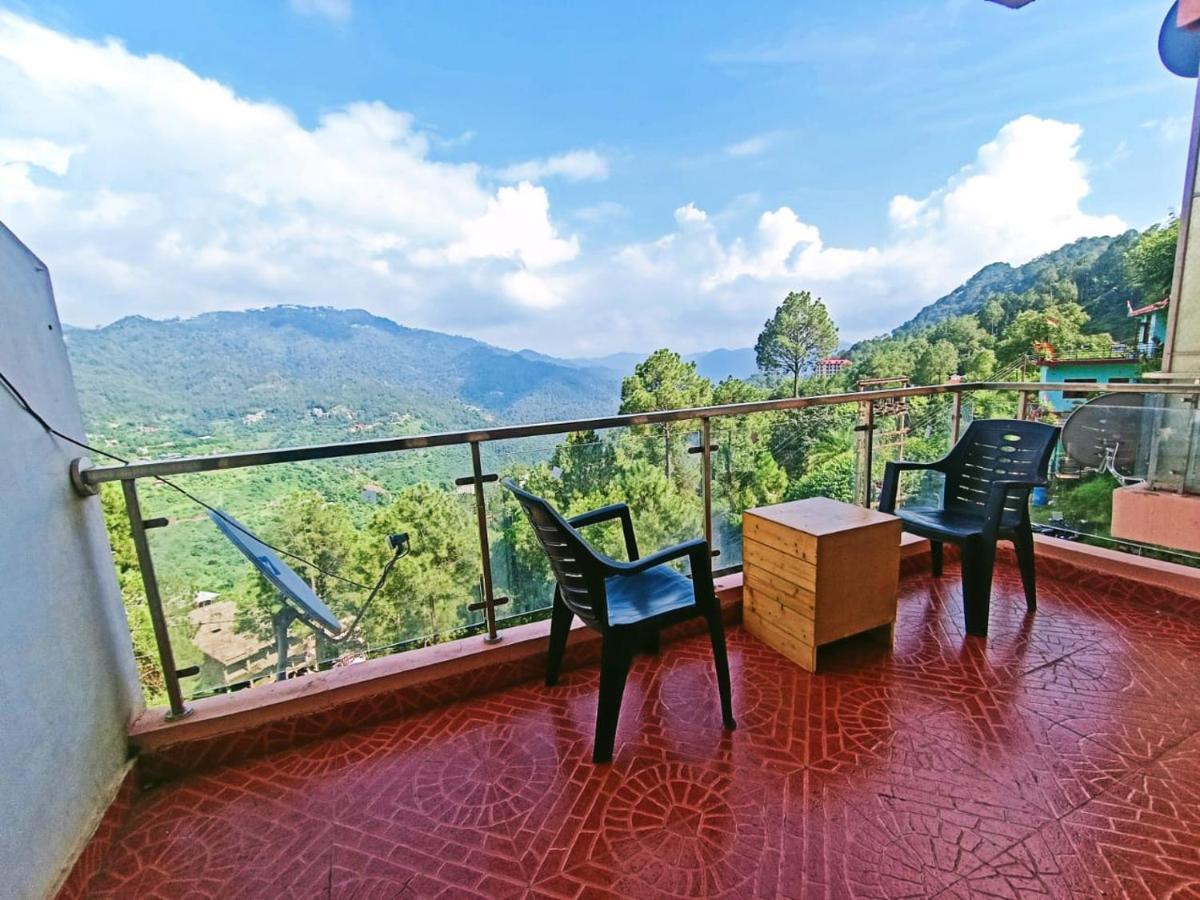 The Western Heights I Serviced Apartments I Pvt Balcony I Lift I Peacefull Area I Family Accomodation I Kasauli I By Exotic Stays Exteriér fotografie